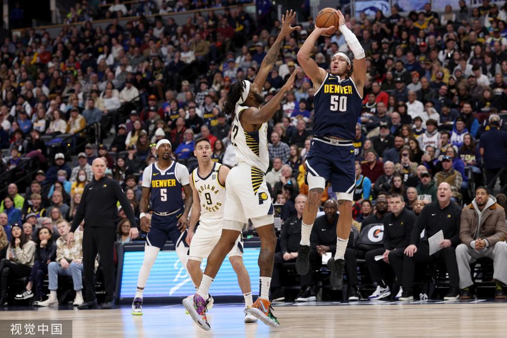 的三场比赛 的三场比赛