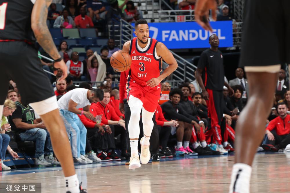 巨星的关键 巨星的关键